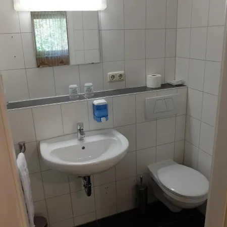 Apartman Suiteable Living - Taunus 1.og Altbau Ober-Mörlen