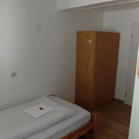 Apartman Suiteable Living - Taunus 1.og Altbau *