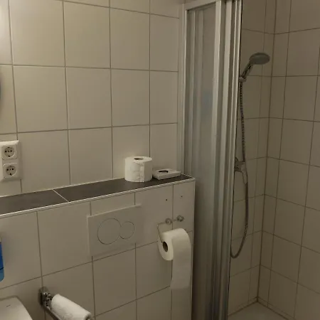 Suiteable Living - Taunus 1.og Altbau Ober-Mörlen